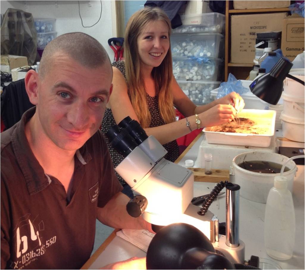 Richard Newsome and Harriet Alvis in the Clyde River Foundation lab